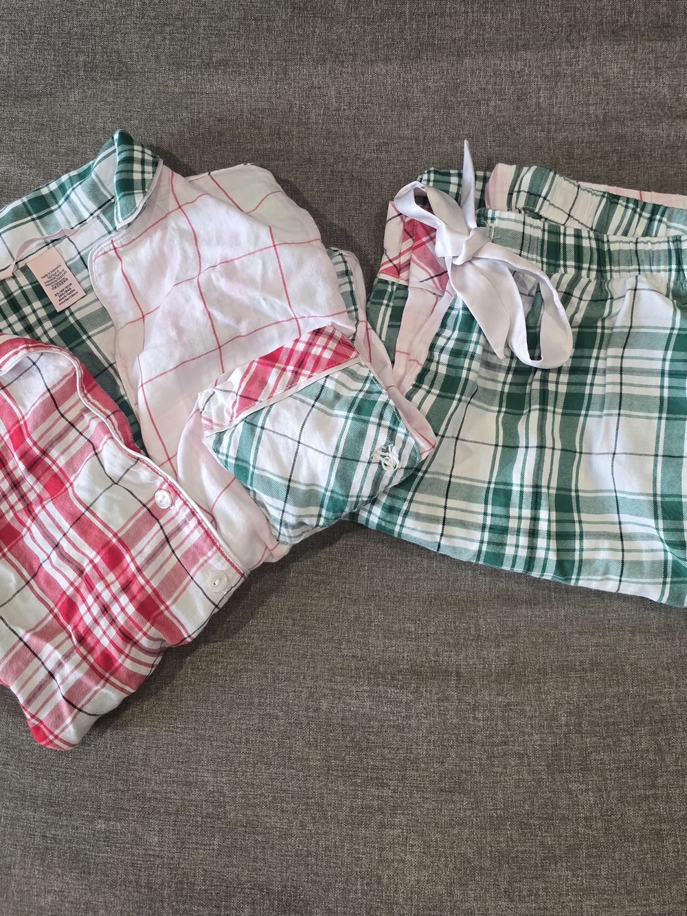 Victoria's Secret Green & Pink Plaid Short Pajama Set